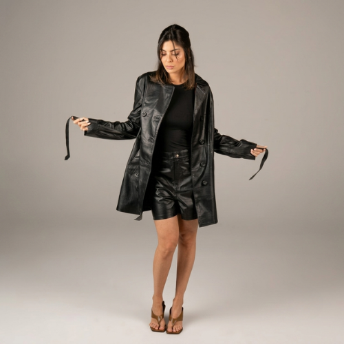 Trench Coat Feminino Preto Couro Legítimo Espaço Opção - Imagem 2