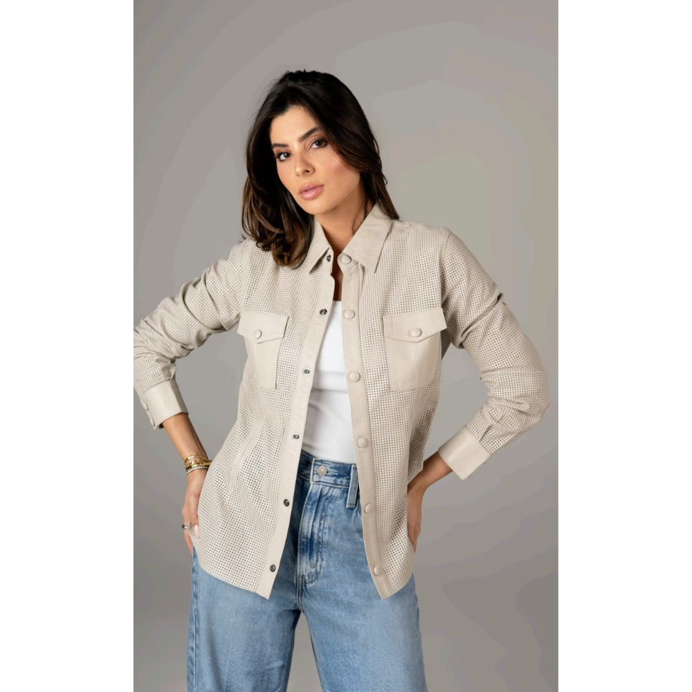 Camisa Feminina Couro Legítimo Vazada Off White Espaço Opção